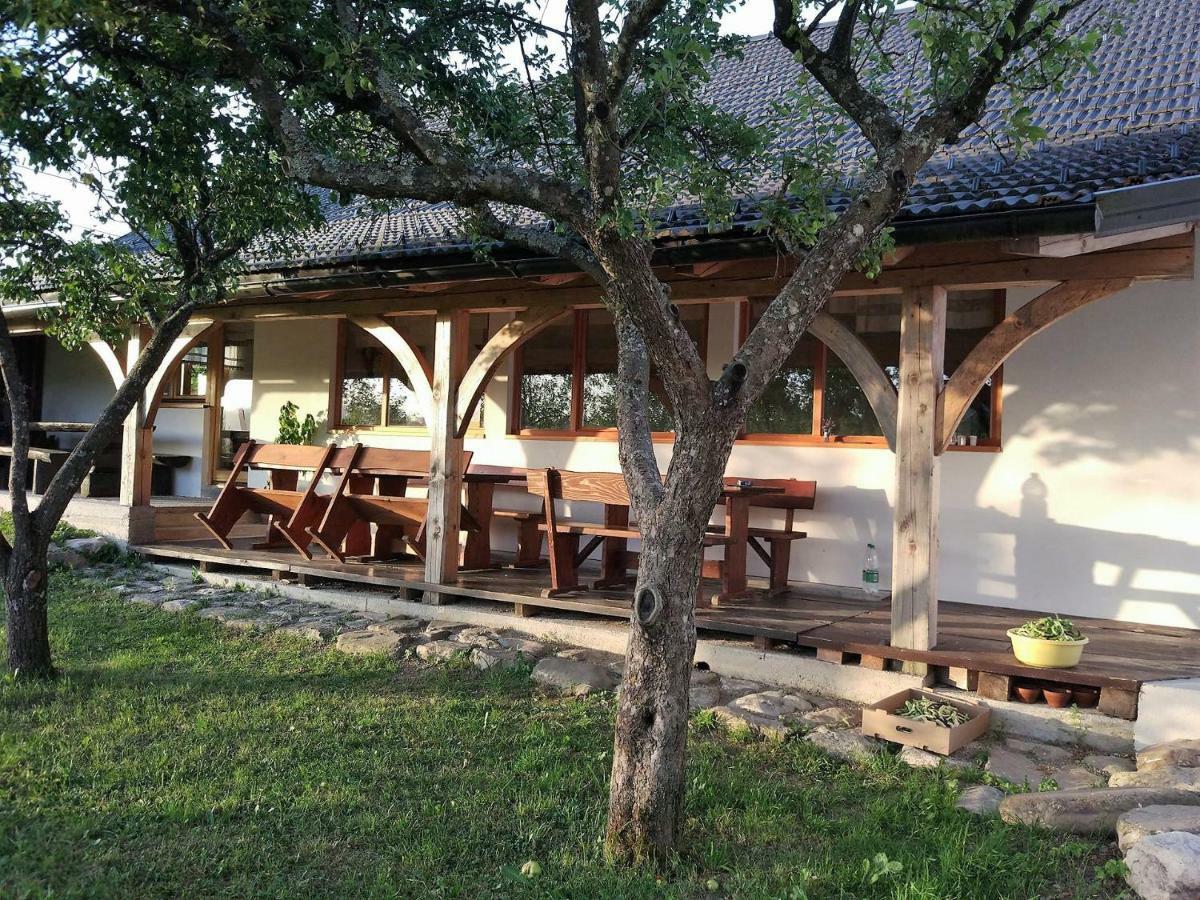 체르크니차 Tourist Farm Strle With Great Local Food 빌라 외부 사진