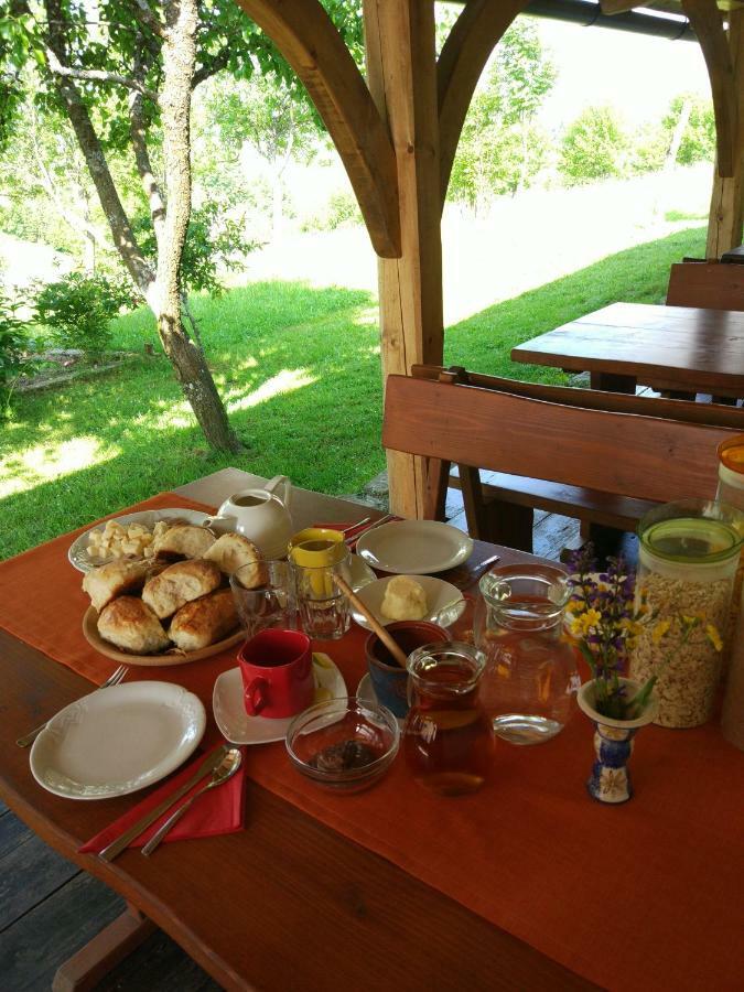 체르크니차 Tourist Farm Strle With Great Local Food 빌라 외부 사진